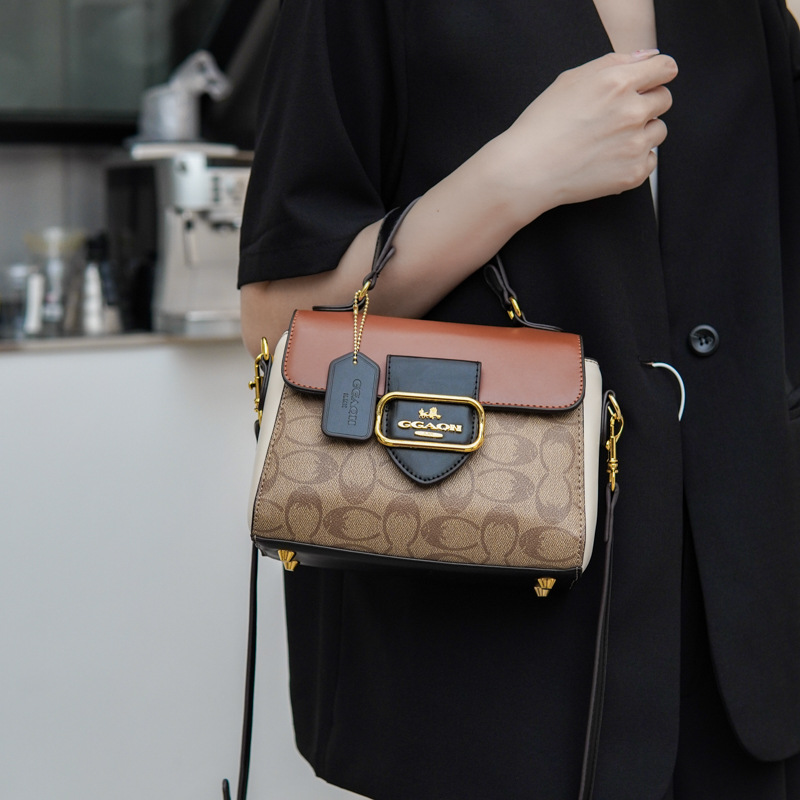 Hot Free shipping designer bags for womens Shoulder bags brown black New French style niche fashion design retro single shoulder handbag