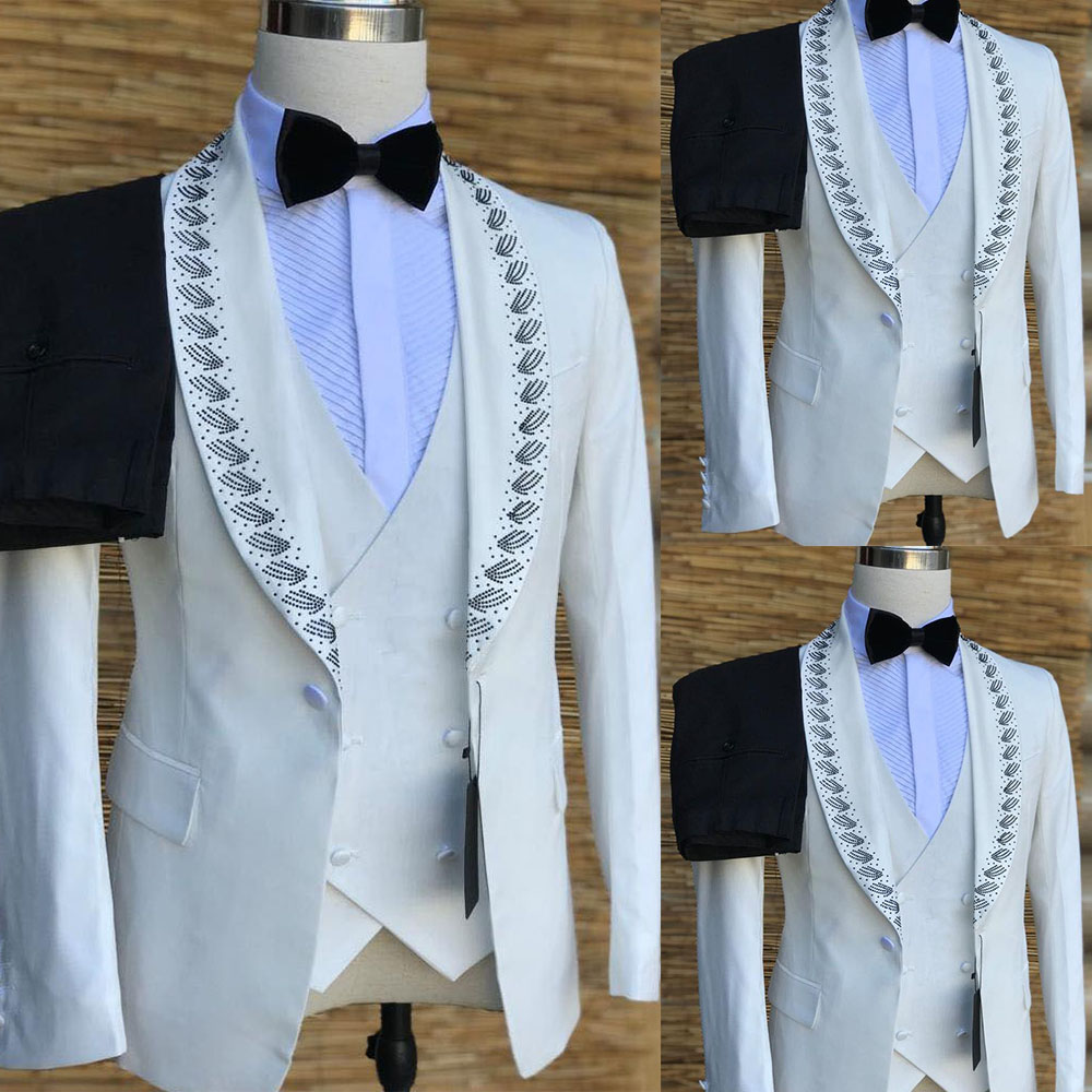 Simple Men Suits Tailor-Made Shawl Lapel 3 Pieces Set Jacket Blazer One Button Beading Groom Customized Coat Vest Black Pants Plus Size