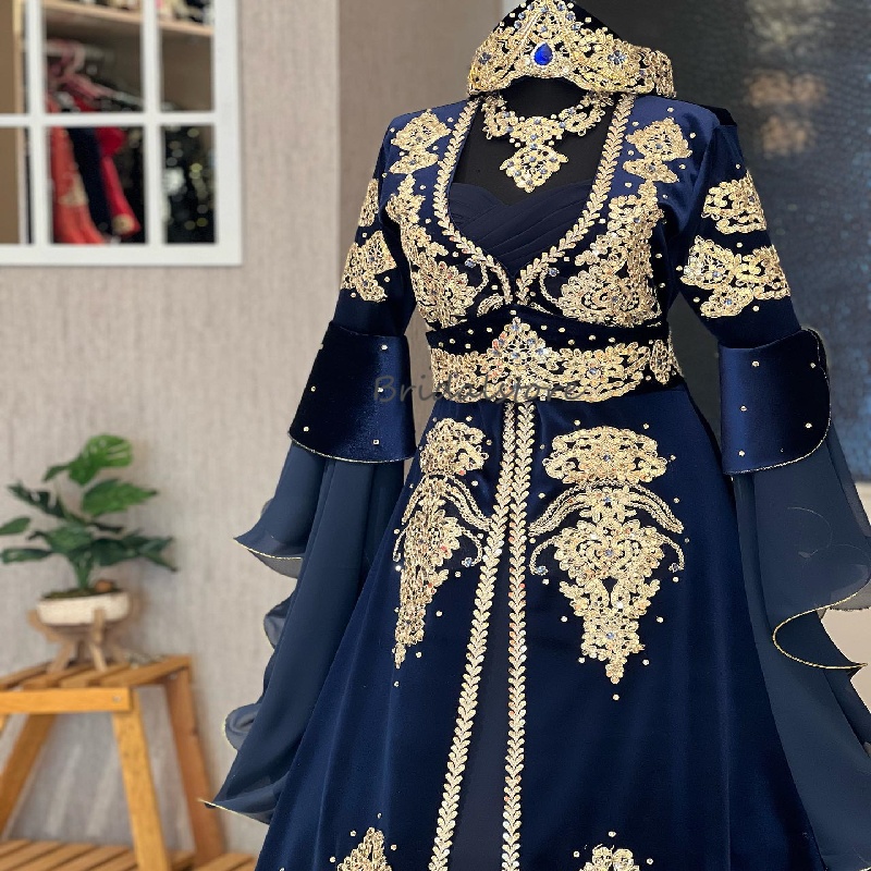 Traditional Navy Blue Turkish Wedding Dress With Gold Appliques Elegant Kaftan Moroccan Dubai Bridal Gowns Long Sleeve Bride Dress Robe De Mariee 2025