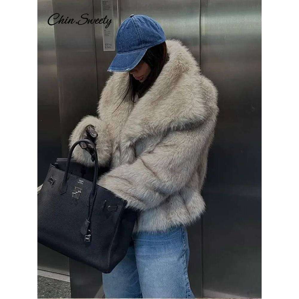 Winter Gradient Faux Coat Women Big Fur Collar Pockets Loose Jacket Female 2024 Fashion Lady High Street Overcoats