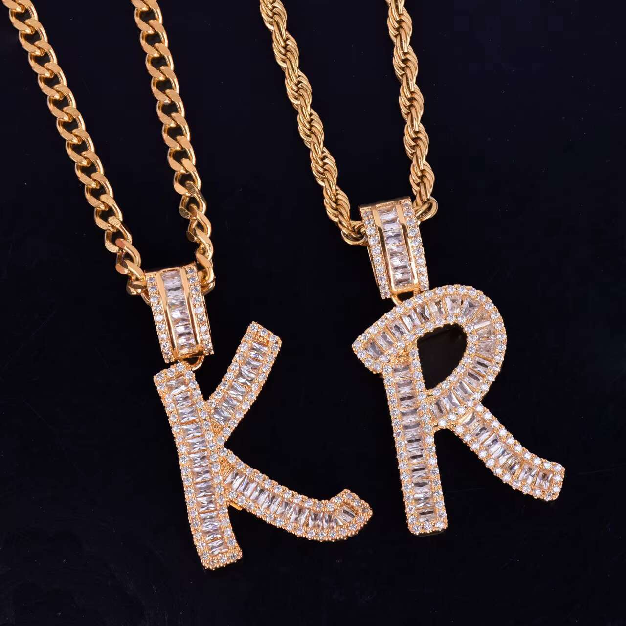 Luxury New Fashion 18K Baguette Initial Letter Pendant Necklace Moissanite Hip Hop Pendants Charms with Chain