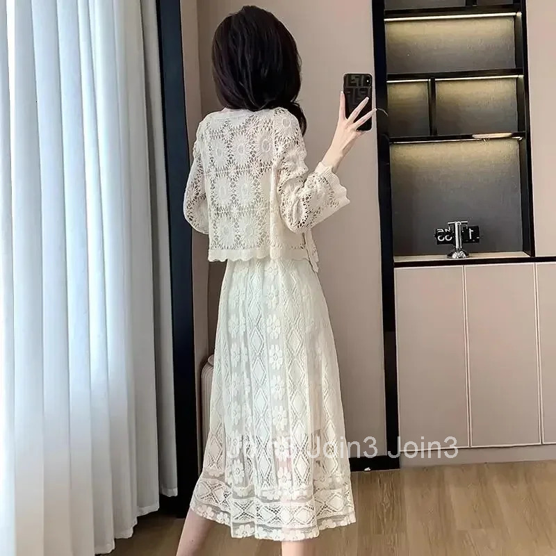 Female Dress Hollow Vintage Chic and Elegant Pretty High Quality Womens Long Sleeve Dresses Luxury Cheap Casual Elastic Party G