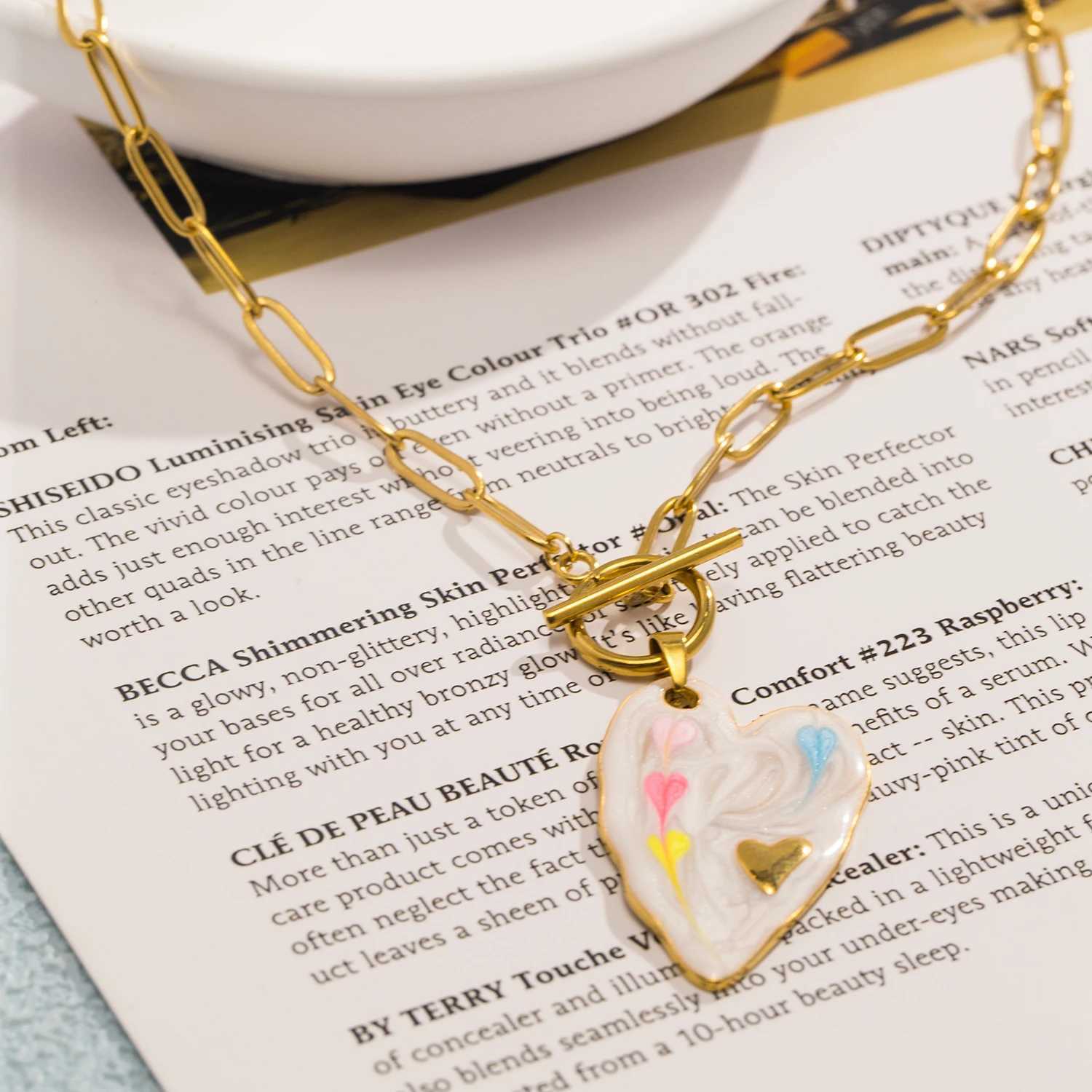 UHBINYCA Colorful Heart-shaped Pendant Necklace for Women Cool Hip-hop Style Stainless Steel Cold Enamel Personalized Jewelry W250618