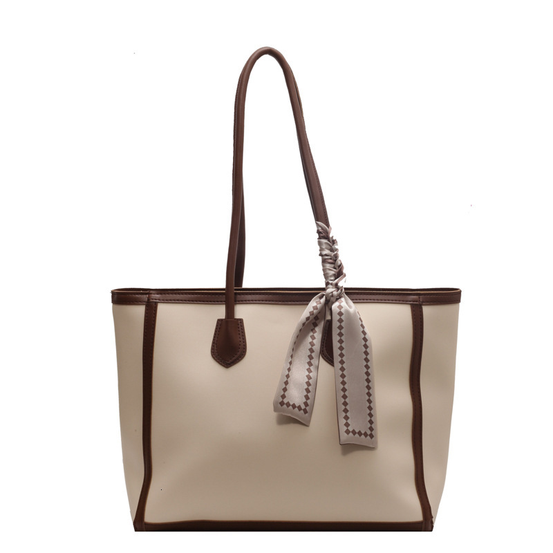 Free shipping designer Bag High-End Simple Color-Block Large Bag Women Bag 2025 New Versatile Trendy Shoulder Bag Large Capacity Commuter Tote Bag