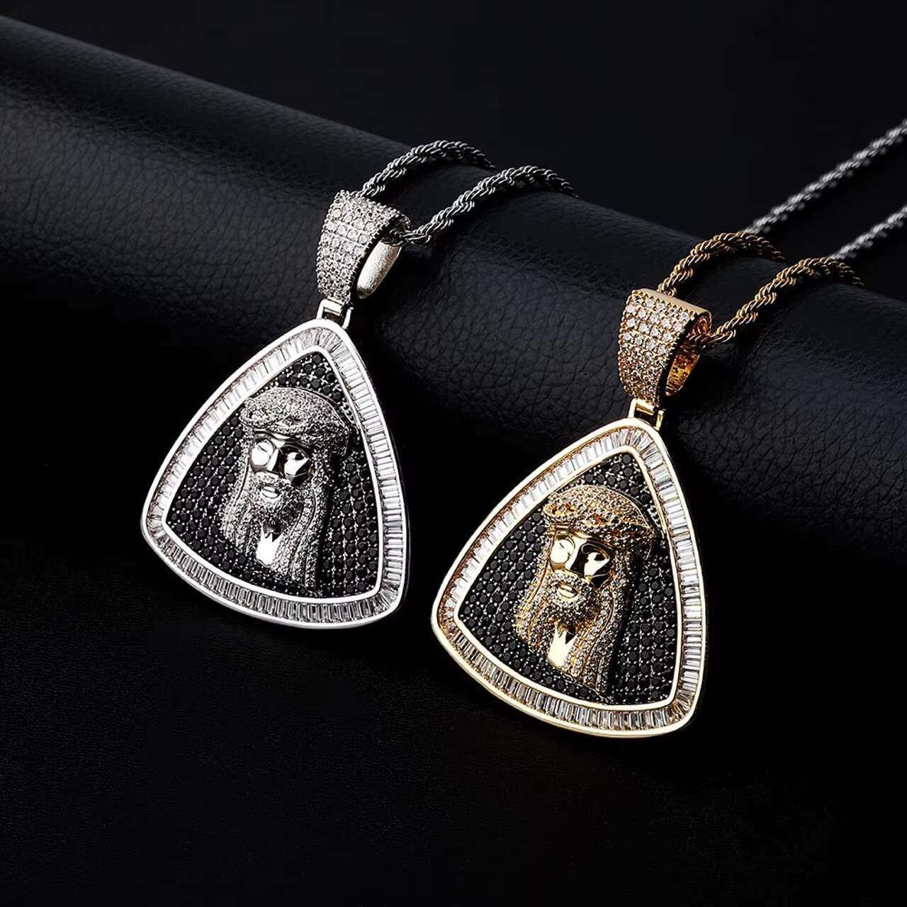High Quality 14K Gold Plated Iced Jesus Face Pendant Baguette Moissanite Diamond Necklace in Hip Hop Christianity Style