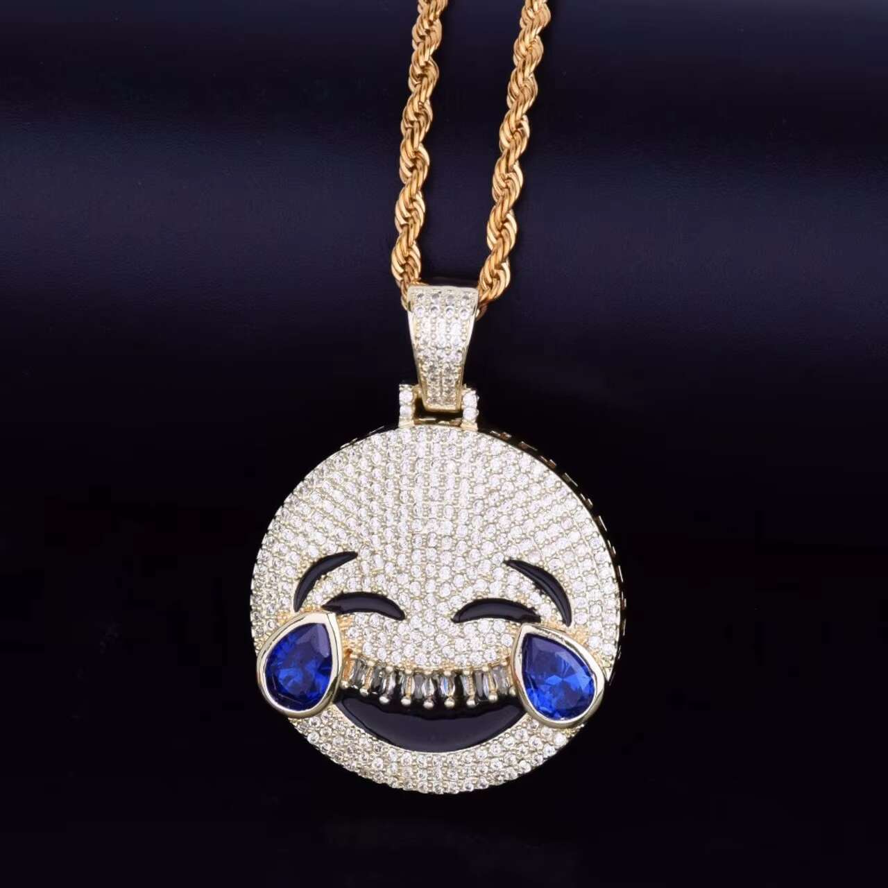 18K Gold .925 Silver Micro Pave Moissanite Pendant Charm Fun Face With Sparkling Laughing Design Hip Hop Style