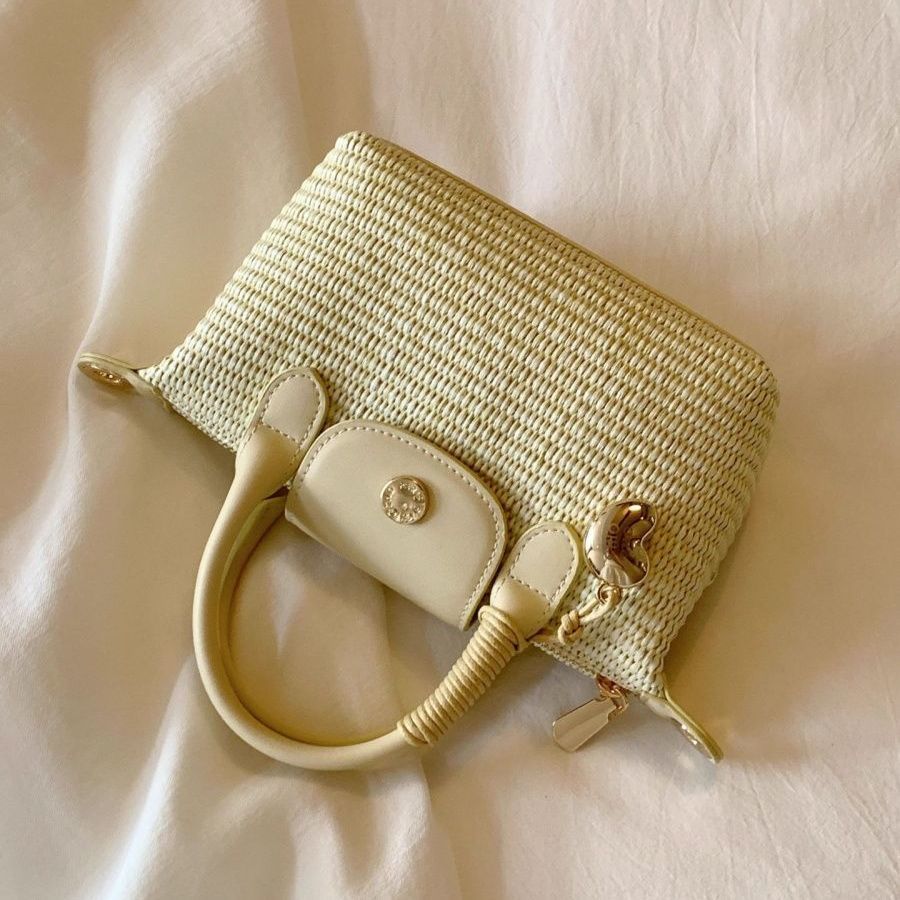 Designer Bag Luxury Bag Shoulder Straw Lady Bags Fashion Pu Mini Tote Girl Blend Hand Folded Into Dumpling Shaped Three Dimensional Folds Suitable A