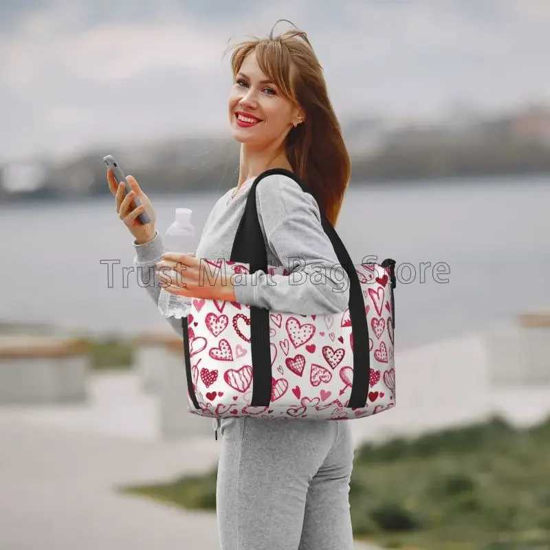 Red Love Hearts Pattern Travel Duffel Bag for Women Workout Weekender Overnight Bags Large Capacity Waterproof Luggage Handbag W250618