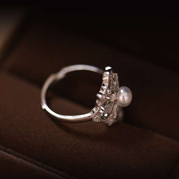Beauvieu Waltz" Pearl for Women, Hollow Artistic Adjustable Open Ring