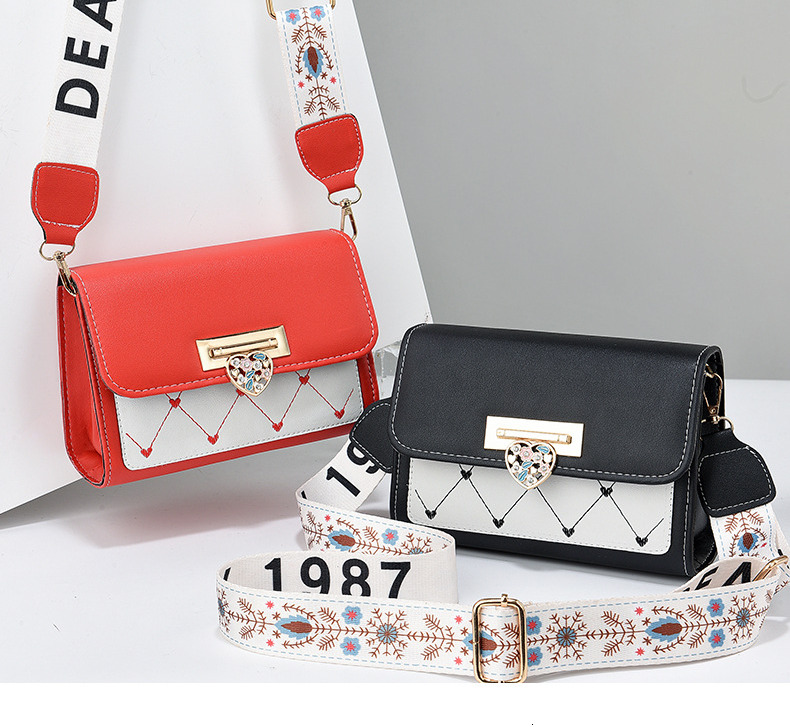 Free Shipping 2025 New Designer Bag Fashionable One Shoulder Phone Bag Multifunctional Leisure High-quality Shopping Bag Trendy Heart Lock Buckle Wome