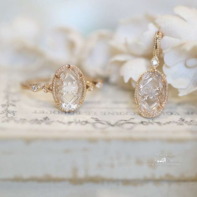 "Mirror Spring Poetry" Exquisite Light Luxury High Imitation Natural White Crystal Luxurious Rose Flower Women's High-end Sense Ring