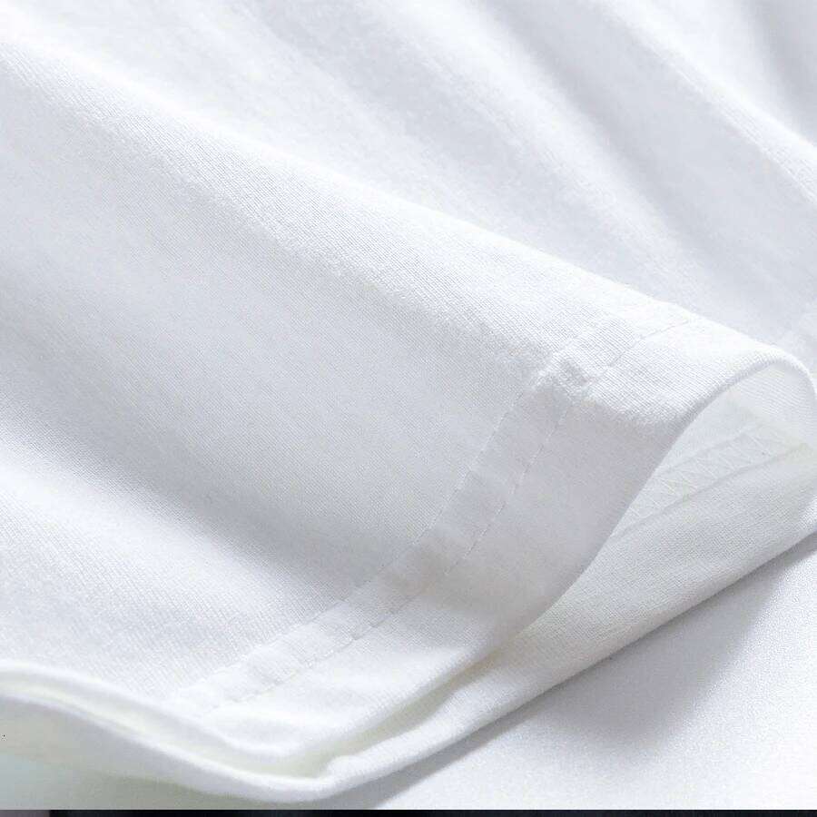 Versatile Long-Sleeve Tees for Her: Lightweight White and Black Options