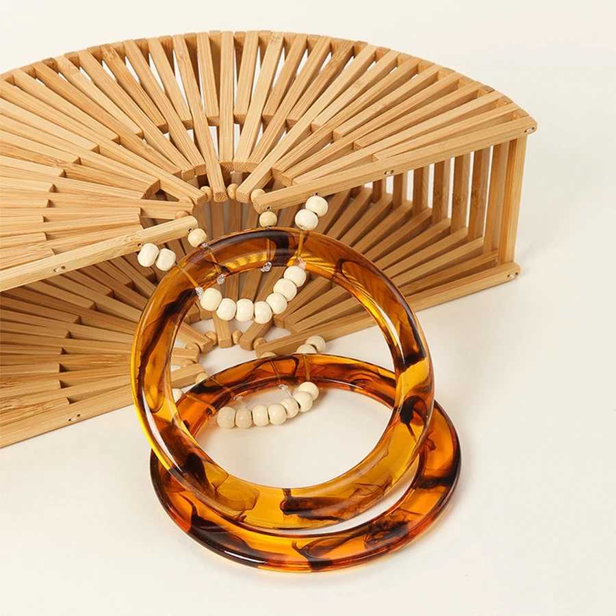 Vintage Half Round Bamboo Beach Handbags Women 2023 Summer Hollow Out Round Acrylic Handle Woven High Quality Holiday Z250618