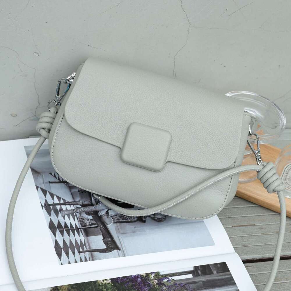 New Women's Fashionable Shoulder Simple Versatile Crossbody Small Square Bag Top Layer Cowhide 2025 Spring Summer