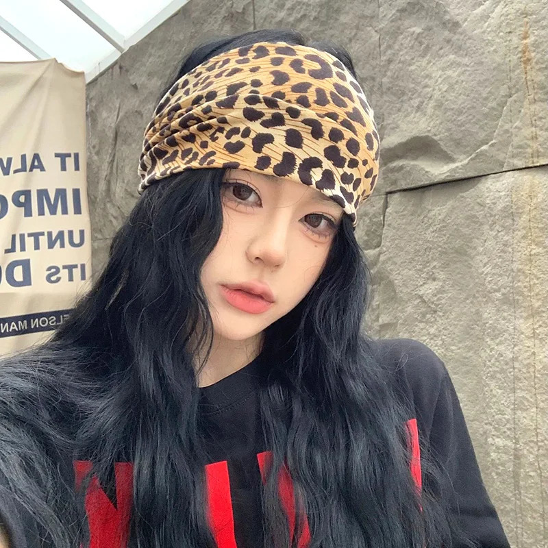 Women Wide -Side Pilates Elastic Hair Bands Yoga Leopard Print Headband Running Cycling Turban Makeup Hair Hoop Makeup Headwrap 250617
