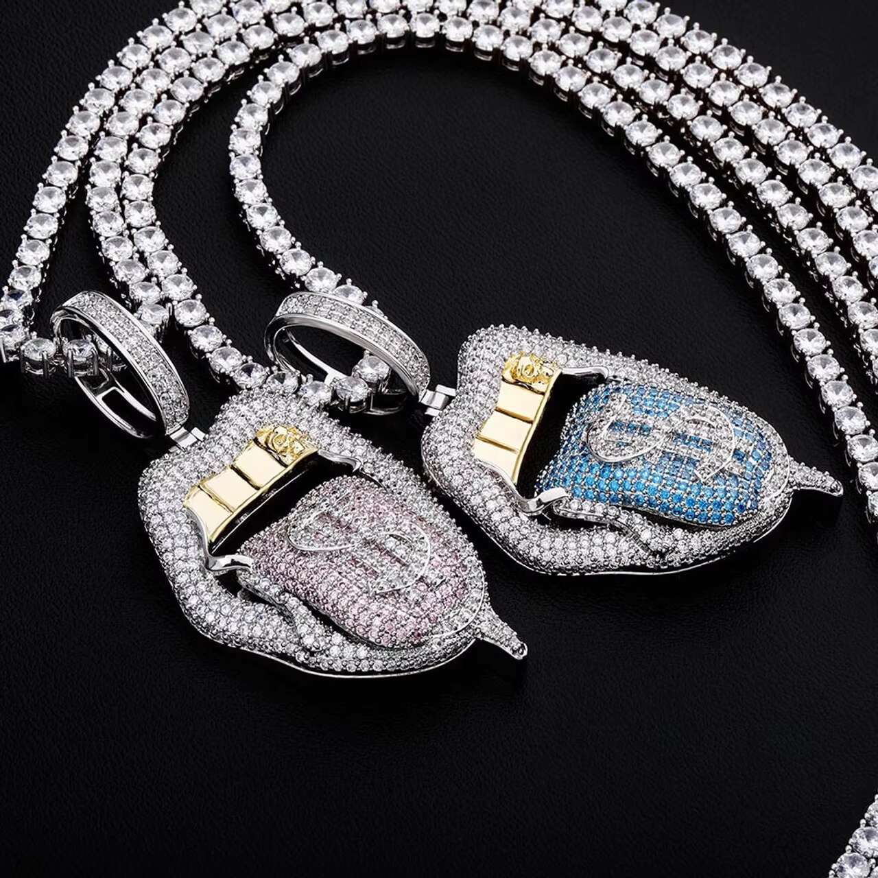 New Arrival Hot Girl Magic Money Tongue Dollar Sign 14kt Solid Gold Pendant Necklace Unique Design for Hip Hop Rapper Jewelry