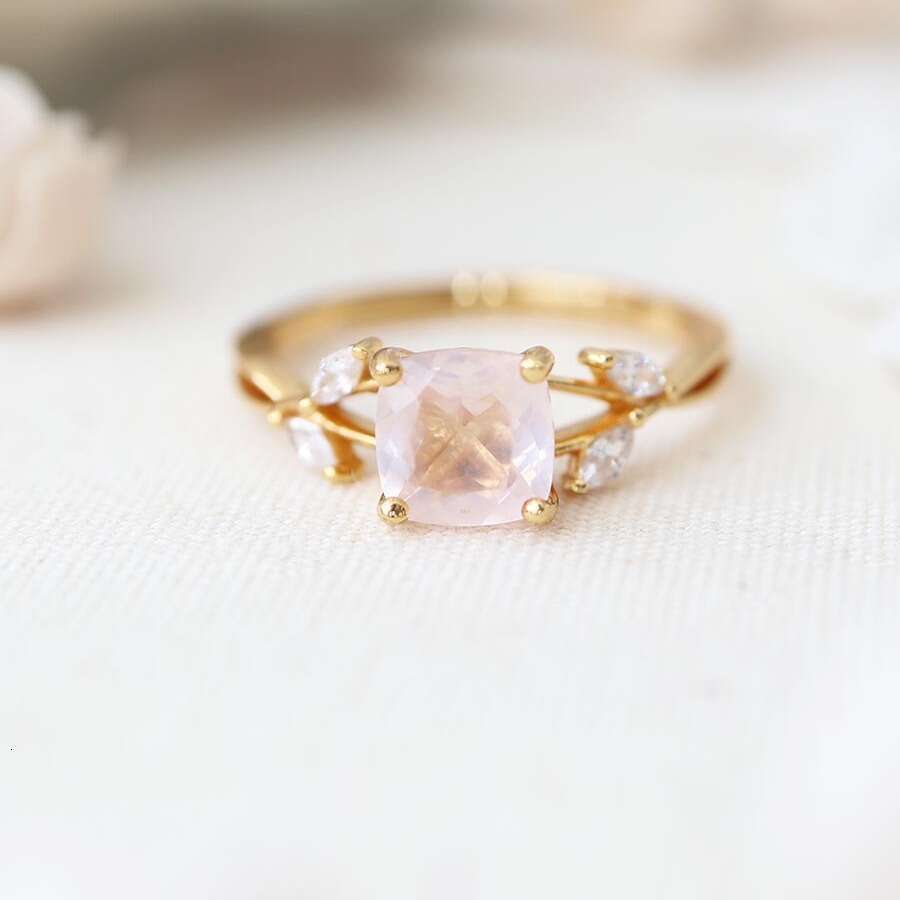 Gentle Atmosphere" Leaf Cross Hollow Natural Pink Quartz Earrings Versatile Necklace Light Luxury Ring Gift for Women