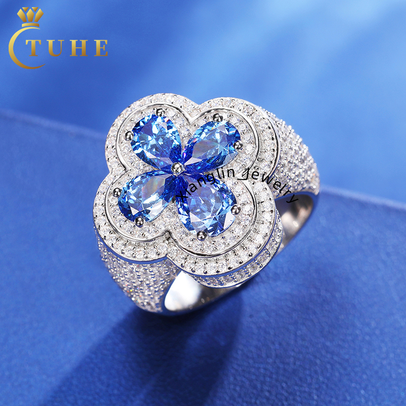 Fine Jewelry Sparkling Gemstone Couples Anniversary Gift Exquisite 925 Sterling Silver Four Leaf Moissanite Ring