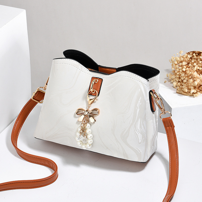 Simple And Elegant Designer Bucket Bag 2025 New Fashionable Color Block Small Bag Multifunctional Single Shoulder Crossbody Bag