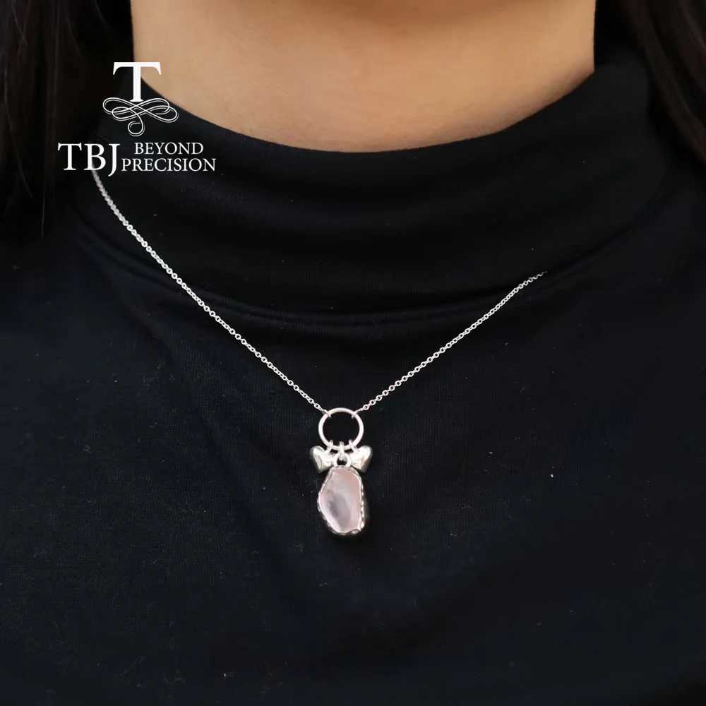 925 pure silver natural Rose Quartz rough gemstone necklace fresh and simple design suitable for everyday jewelry W250618