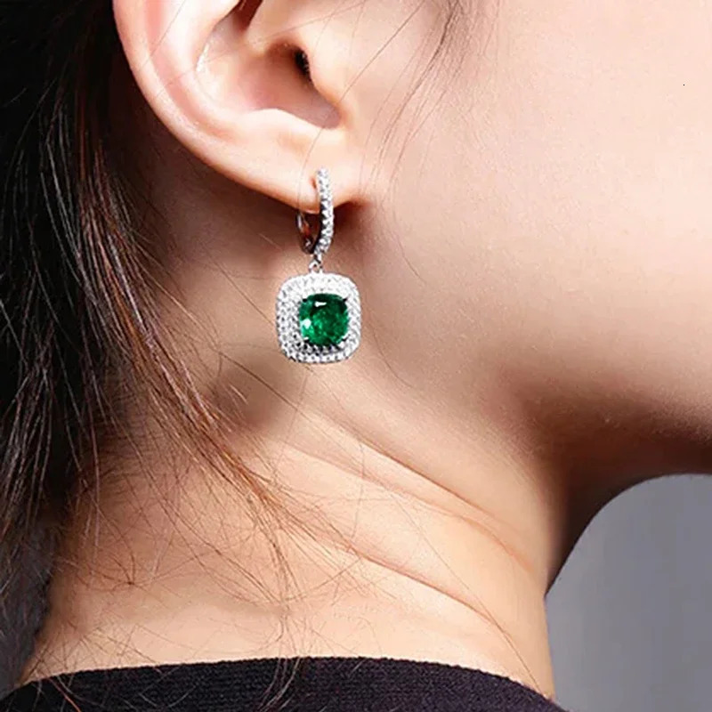 Huitan Elegant Drop Earrings for Women Brilliant Creative Green Cubic Zirconia Ear Accessories Modern Engagement Jewelry Gifts 250617