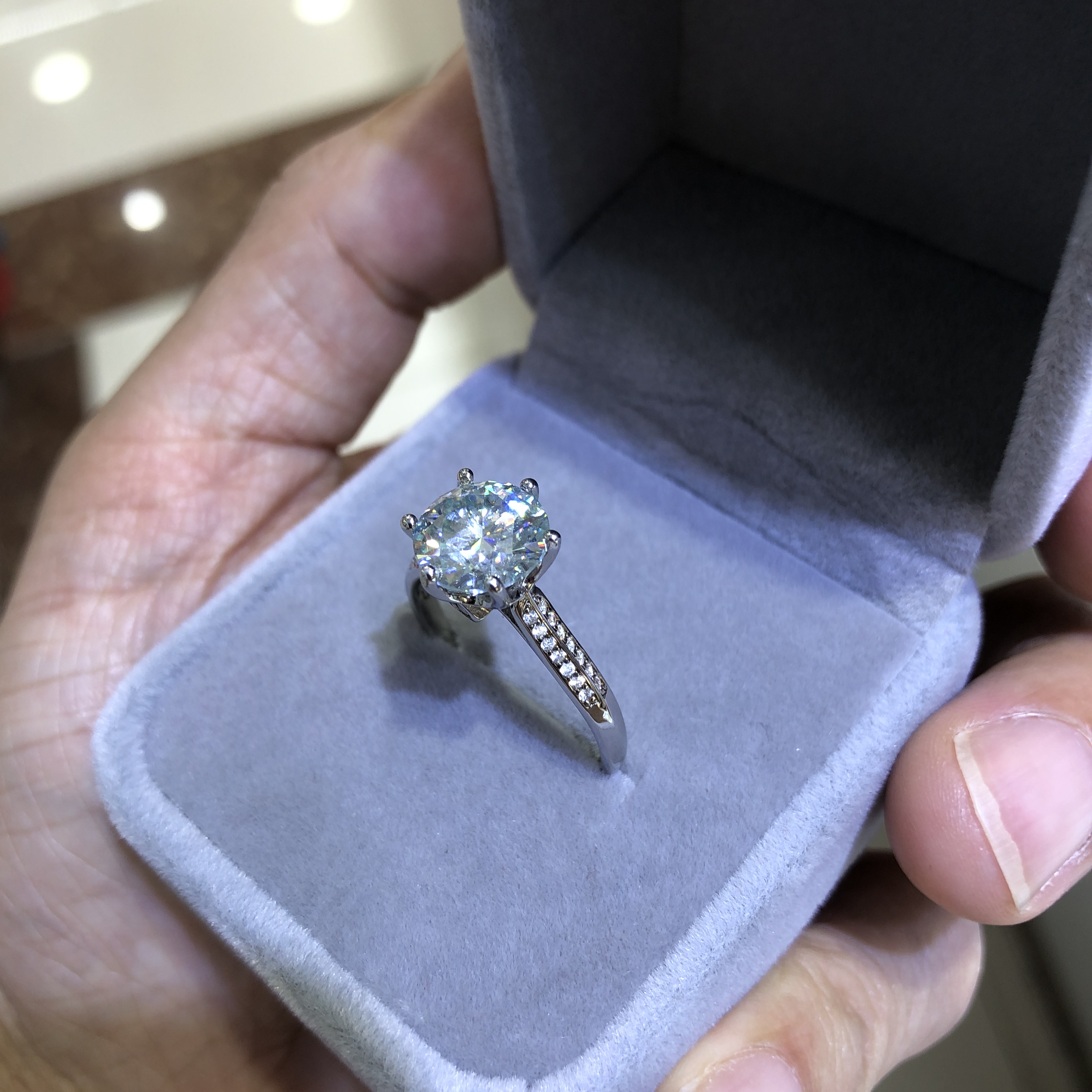 ADITA 1 Cara wedding ring Customized designer ring Carving your name 925 silver outer layer plated with platinum Through diamond testing fashion jewel