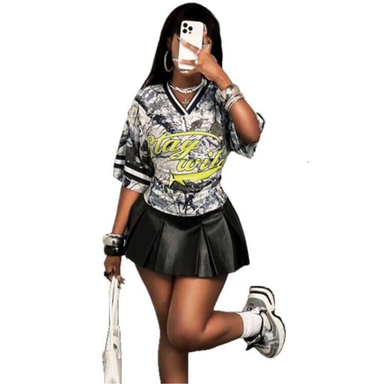 New Fashion Trend Street Print Girl Style Loose Casual V-Neck Top T-Shirt Short Sleeve B5