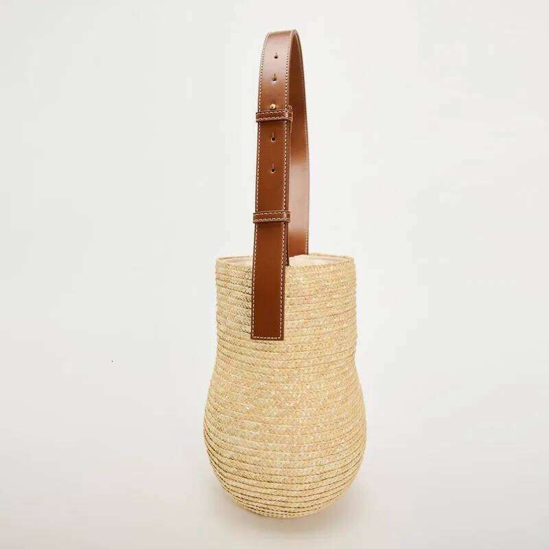New Gourd Shoulder Grass Woven Bag, Fashionable Portable Straw Handmade Vacation Style Beach Versatile Women's Bag