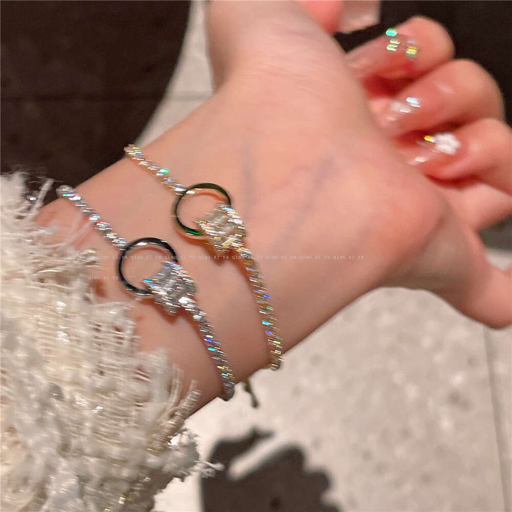 Dongdaemun Light Two-Color Small Waist 2023 Autumn Winter New Gentle Women's Niche Circle Bracelet