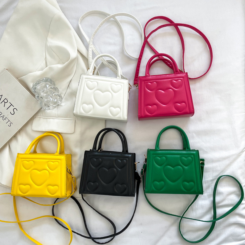 Free Shipping 2025 New Designer Bag High-end Women's Textured Fresh Solid Color Single Shoulder Handbag Casual High-quality Shopping Bag