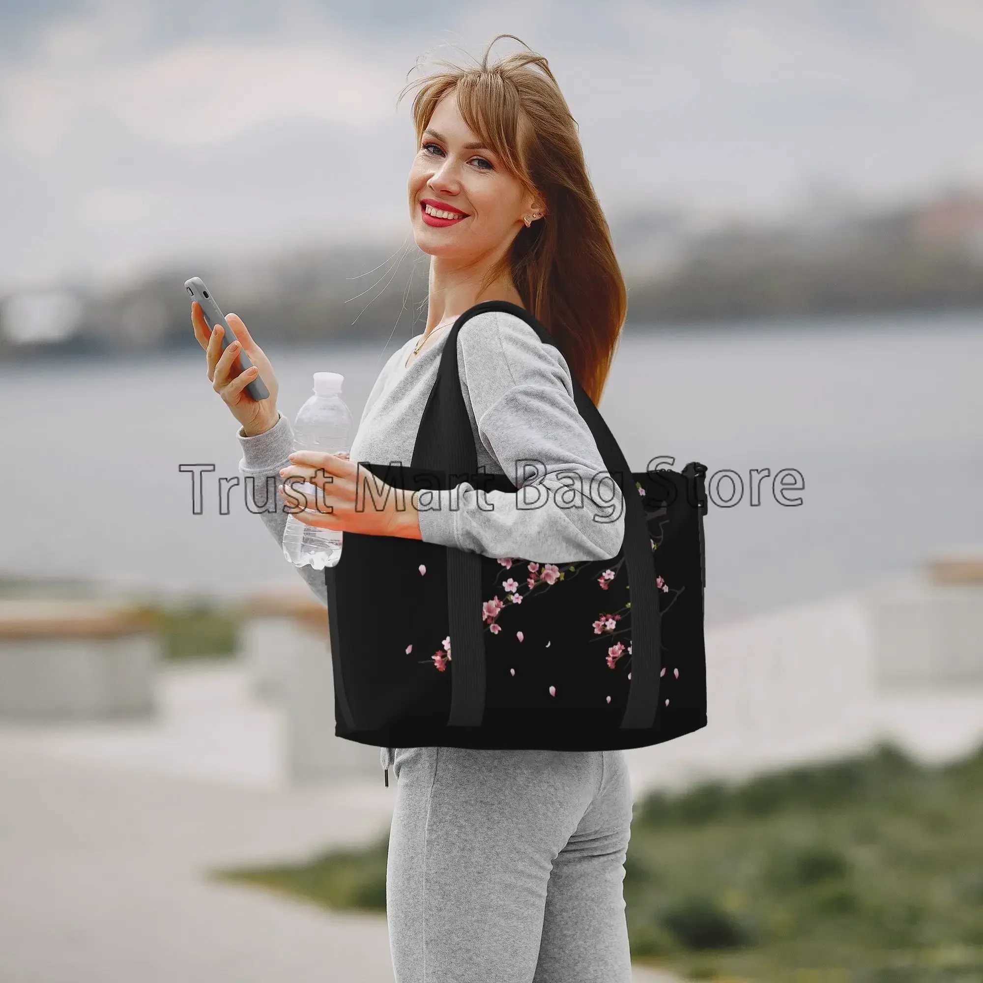 Japanese Sakura Cherry Blossoms Black Travel Bag Women Weekender Overnight Bags Unisex Casual Waterproof Luggage Bag W250618