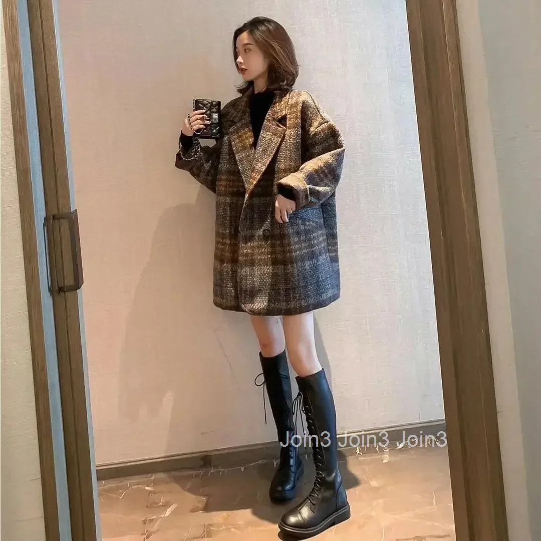 Medium Length Blazer Woman Check Winter Outerwears Plaid Jacket In Promotion On Korean Style Coats for Women Trend 2025 Sale New