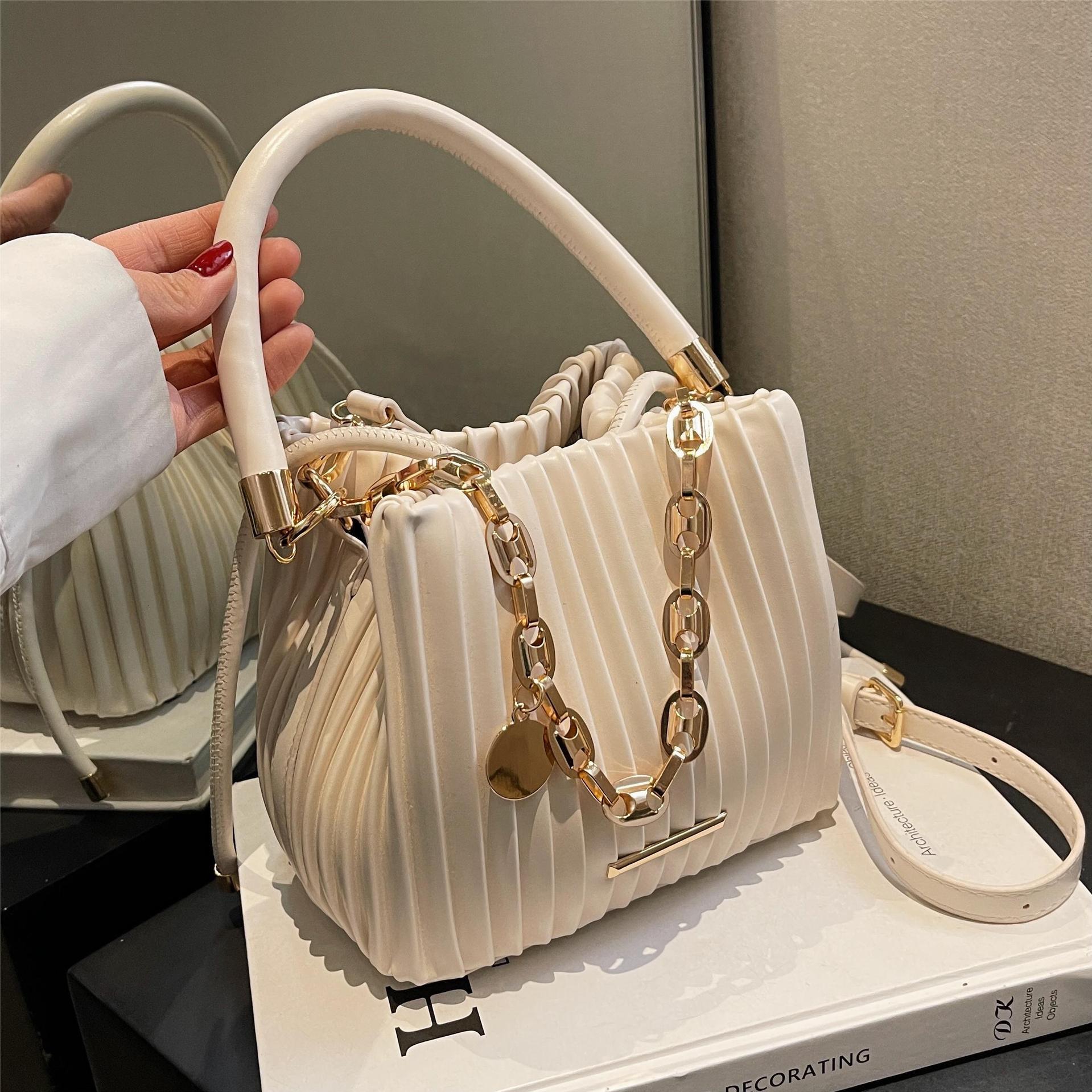 Free shipping designer Unique Designer Bucket Bag 2025 New Versatile Pleated Stylish Crossbody Bag Internet Celebrity Handbag Women Bag