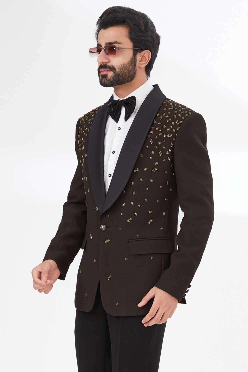 Vintage Wedding Tuxedos 2 Piece Set Jacket Pants Beaded Men Suit Shawl Lapel Groom Wear Party Evening Suits Customized