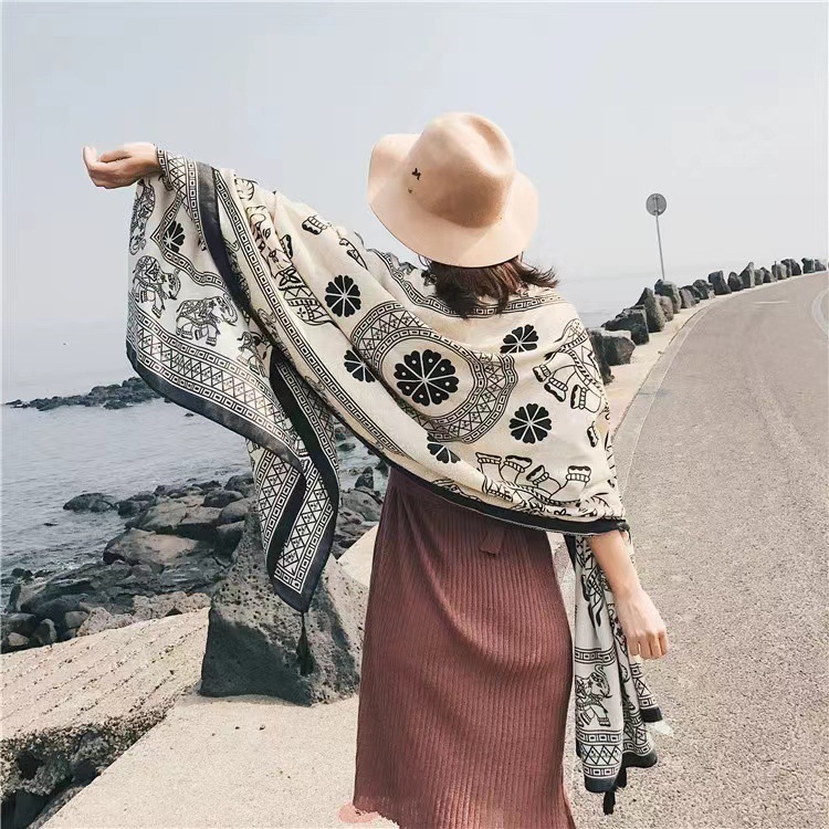 K1062 Summer cotton and linen ethnic style travel silk scarf sunscreen scarf large shawl female seaside beach towel printed shawl new