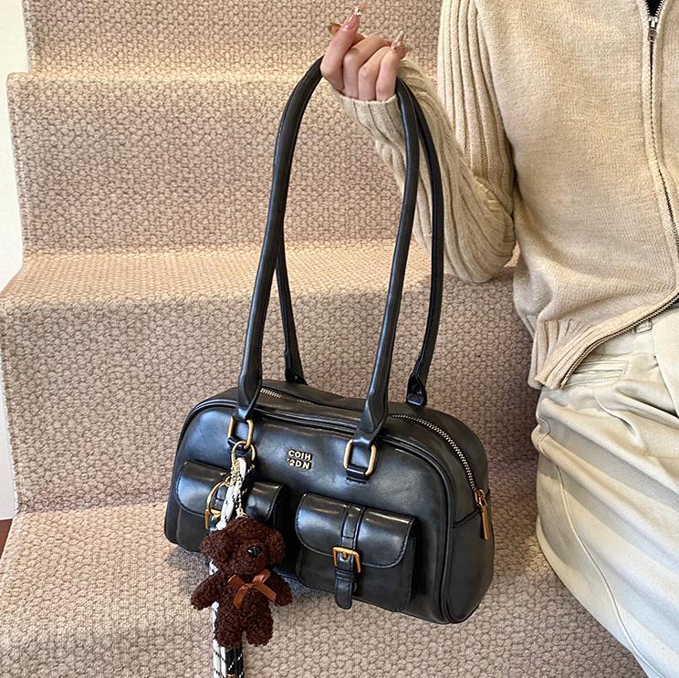Free shipping designer Vintage Versatile Handbag for Women 2025 New Commuter Large Capacity Shoulder Bag Trendy Fashion Underarm Bag
