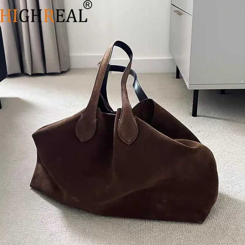 Suede Autumn and Winter Womens Shoulder Bag Niche Design Wing Bag Matte Large Capacity Womens Handheld Tote Bag B250618