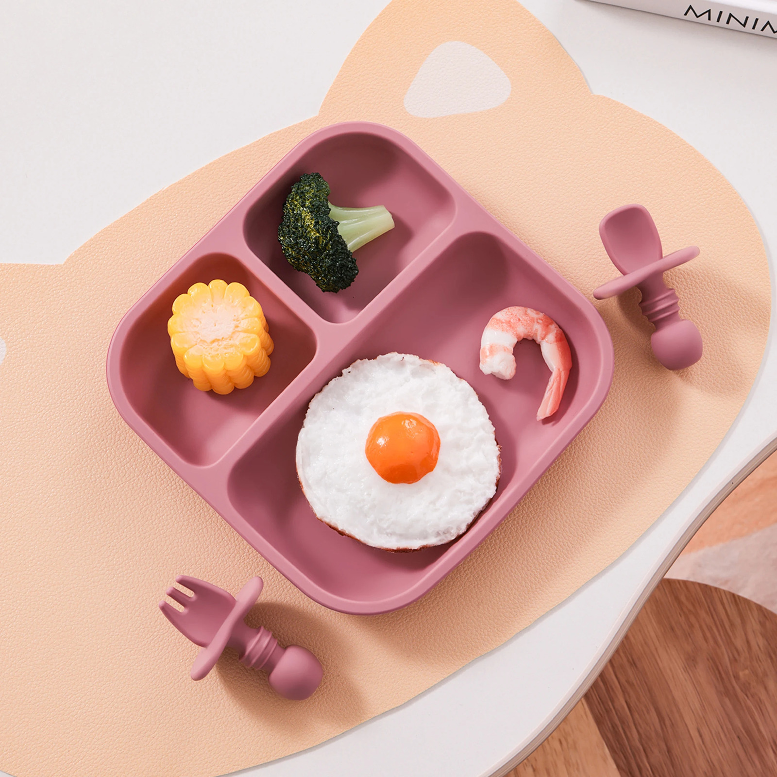 Color Kids 1Set BPA Free Silicone Square Baby Feeding Set Suction Plates Training Fork Spoon For 0-6 Years Childrens Tableware 250617