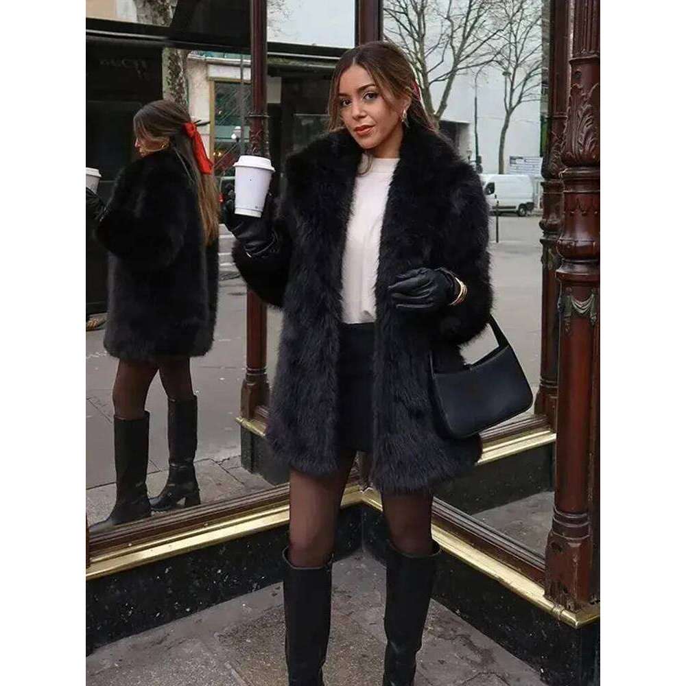 Black Thick Faux Fur Coats Women Vintage Loose Lapel Single-breasted Plush Coat Fashion Female Winter Versatile Warm Streetwear