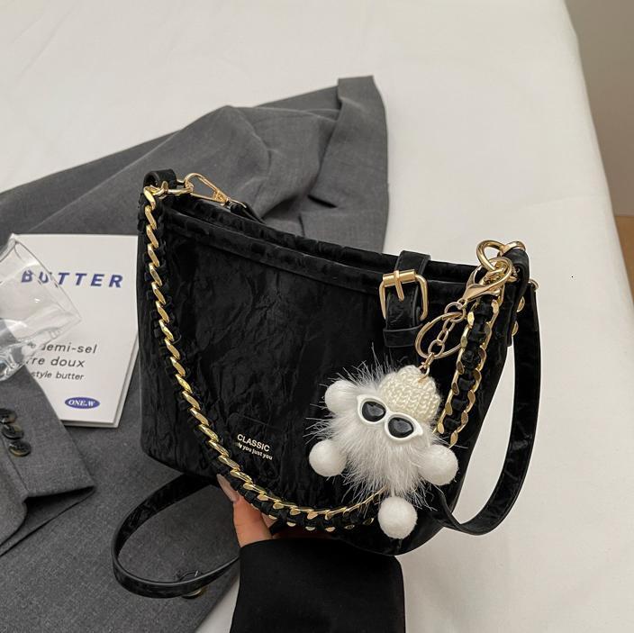 Free shipping designer Trendy Handbag for Women 2025 New Simple Casual Bucket Bag Korean Fashion High-end Crossbody Bag