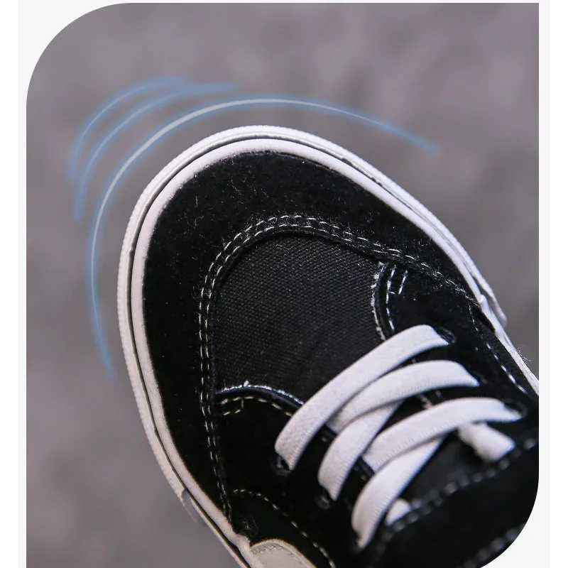 Childrens Canvas Shoes Boys Board Shoes New Net Red Low Gang Middle and Large Children Baby Girls Board Shoes Parent-Child Shoe Z250618