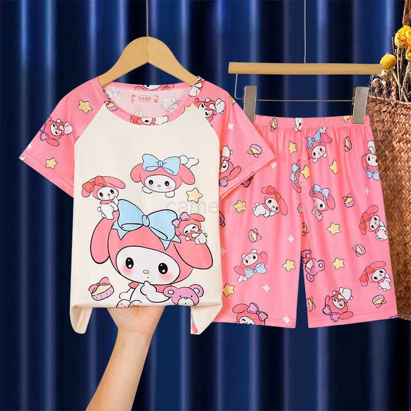 Sanrio Summer Childrens Pajamas Short Sleeve Girls Cartoon Old Boys Home Clothes Set Pajama Sleepwear Robe Clothing Mother Kids XJ250618XJ250618