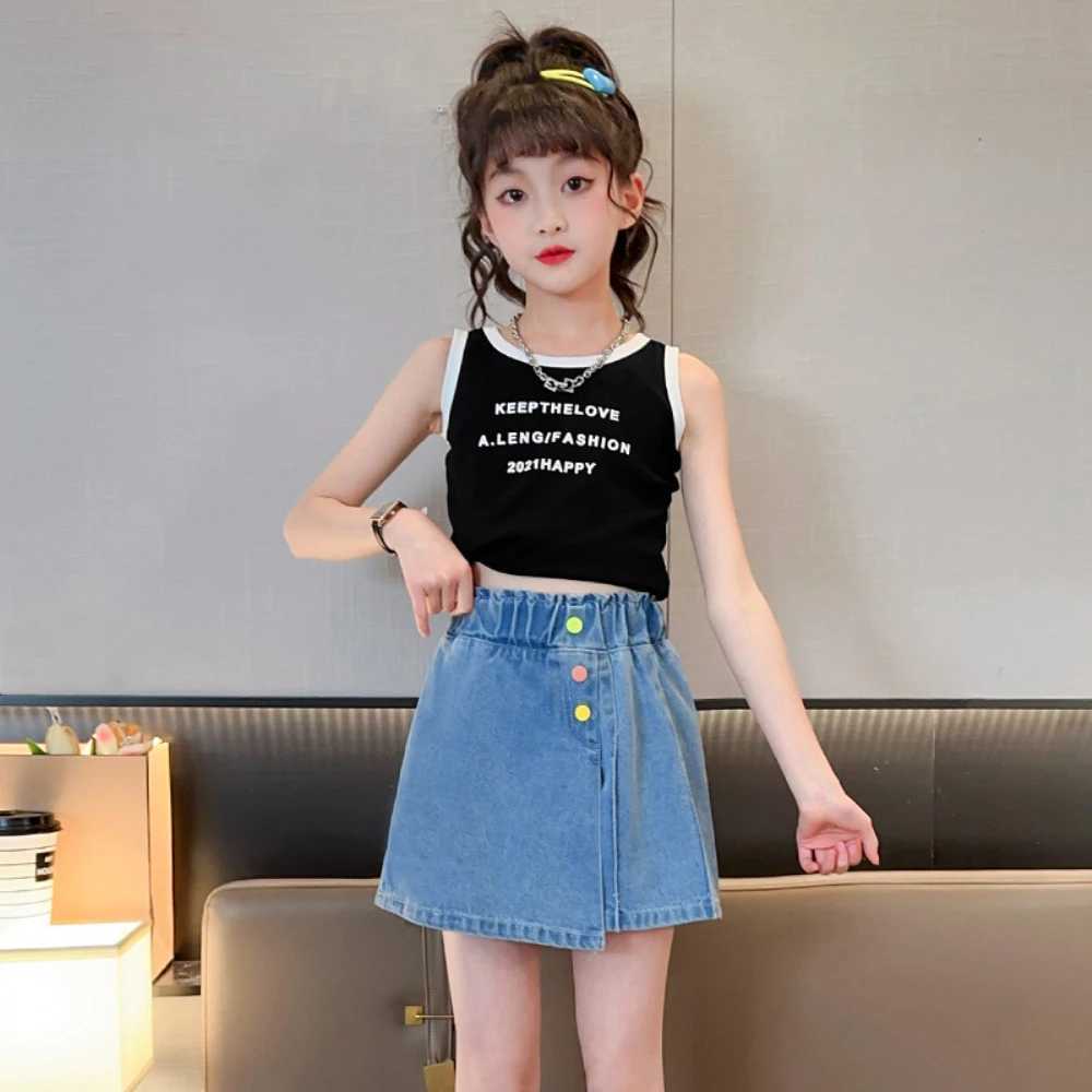 Summer New Girls Shorts Childrens Denim Shorts For Teen Girl Clothes Kids Trousers Casual Beach Shorts Hot Pants For 4-14YearsC250617