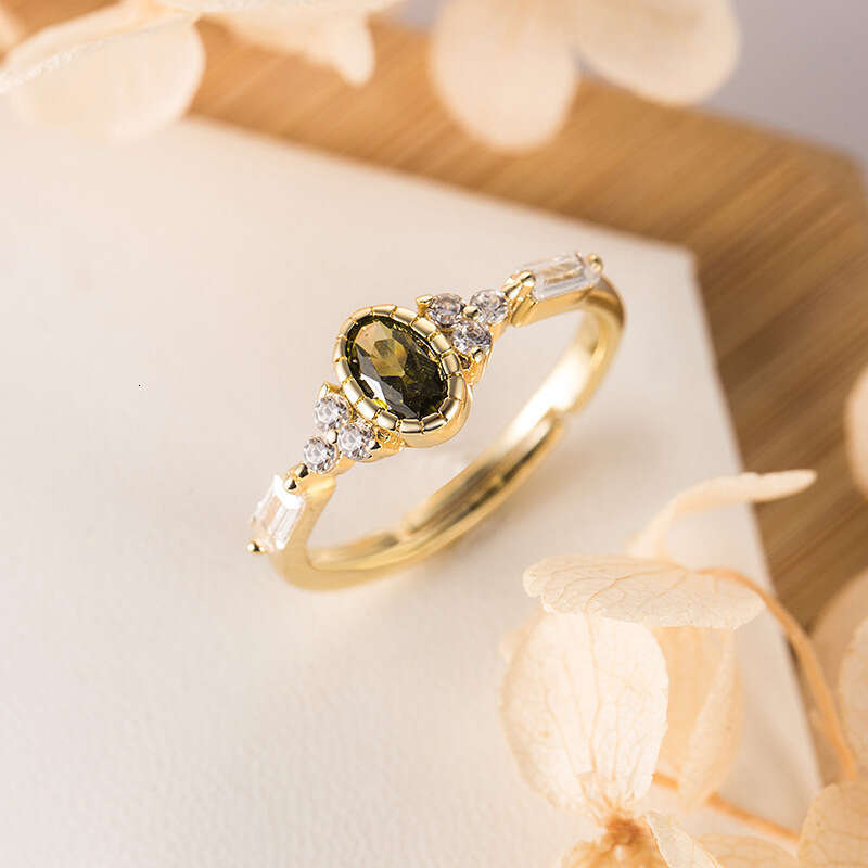 The Wizard of Oz Peridot for Women, Niche Design, High-End Luxury Gold-Plated Adjustable Ring