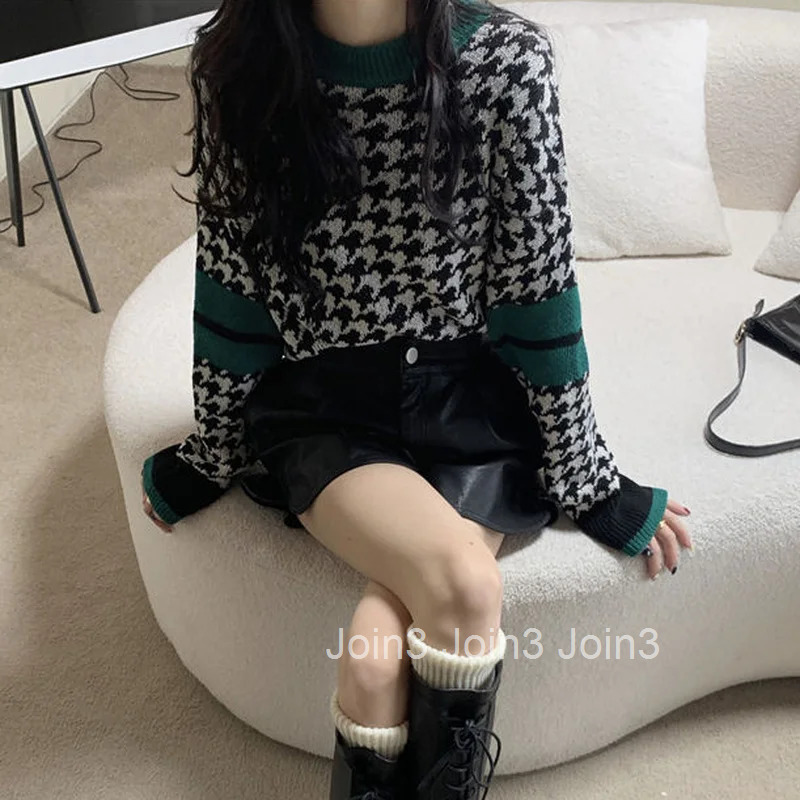 Plaid Graphic Brown Knit Tops For Woman Round O Neck Womens Sweater Modern Jersey Elegant Hot Offers Y2k Vintage Korean Style