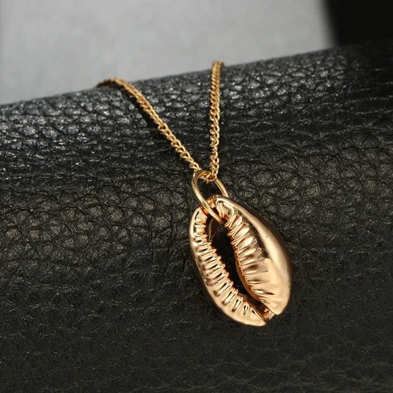 Women Necklace Boho Beach Sea Shell Cowrie Pendant Gold/Silver Plated Chain Necklace Fashion Jewelry Best Gifts W250618