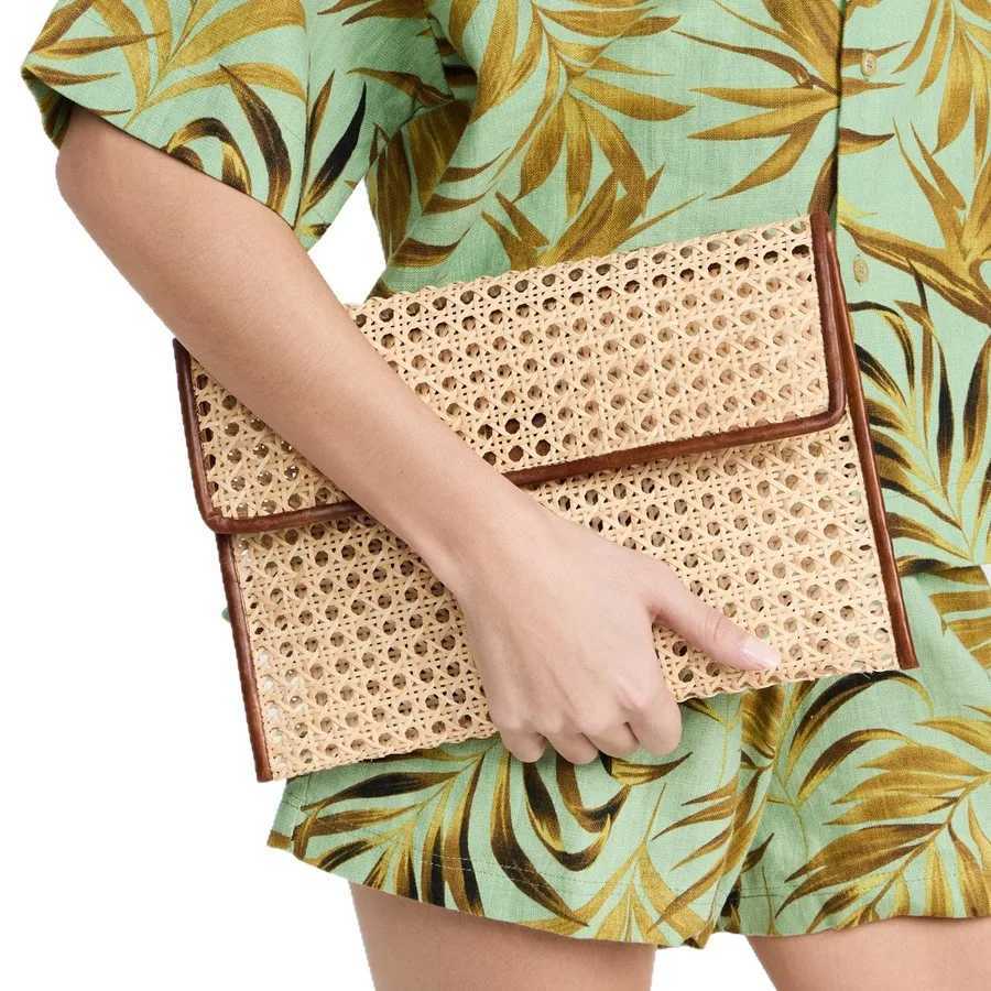 Fashion Imation Rattan Hollow Clutch Bag for Women Woven Shoulder Crossbody Bags Casual Summer Beach Bag 2025 Z250618