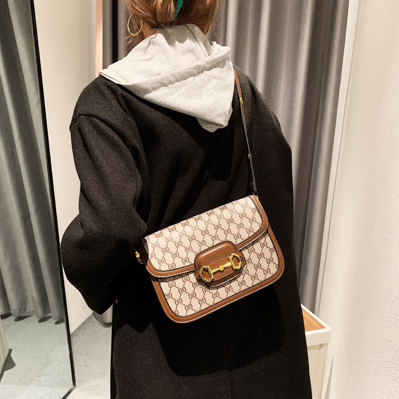 Free shipping designer bags for womens Shoulder bags brown black New trendy and stylish printed small square bag saddle bag