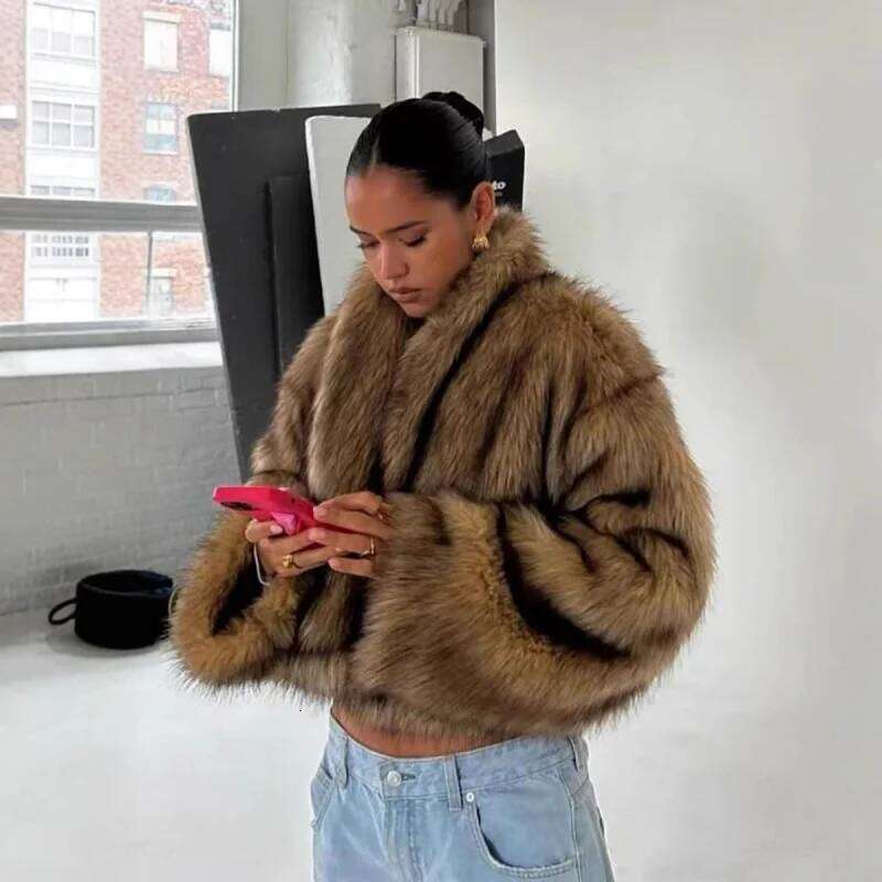 2025New Style European and American Short Brown Faux Fur Coat Hot Sale