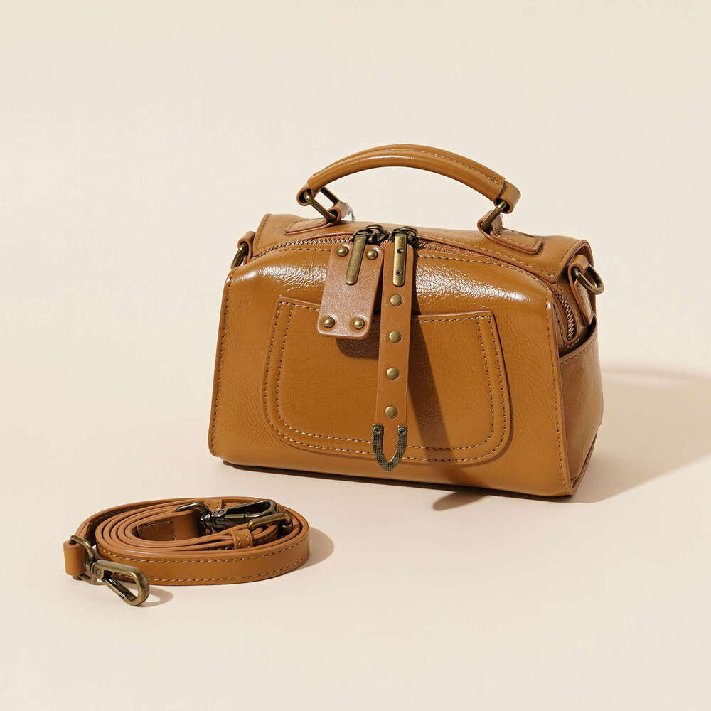 Women's Bag Shoulder Crossbody bag Spring Summer New Genuine Boston Pillow Fashion Casual Handbag Vegetable Tanned Leather